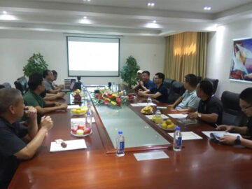 河南省設廳協(xié)會(huì )秘書(shū)長(cháng)盧明安、總工黃禮樂(lè )等領(lǐng)導人蒞臨考察