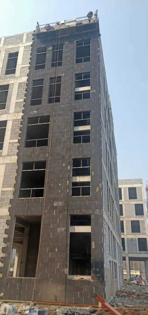 洛陽(yáng)中歐科創(chuàng  )產(chǎn)業(yè)園_現場(chǎng)圖石墨改性水泥基保溫板-1-20230909031552